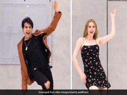 आदिल खान ने ब्रिटिश एक्ट्रेस जैज़ी बैलरिनी संग किया जबरदस्त डांस, देख फैन्स के यूं आए रिएक्शन...देखें Video आदिल खान ने ब्रिटिश एक्ट्रेस जैज़ी बैलरिनी संग किया जबरदस्त डांस, देख फैन्स के यूं आए रिएक्शन...देखें Video