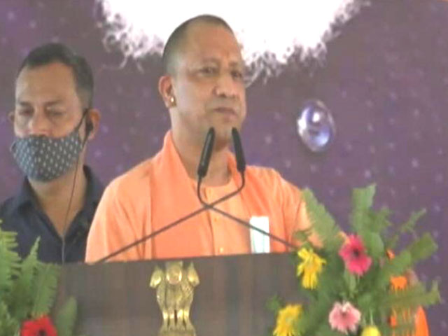 गंगा में लाशें तैर रही थीं तब योगी कहां थे, चुनाव आते ही ‘अब्बा जान’ की याद आई: कांग्रेस