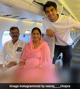"Small Dream Came True": Neeraj Chopra Takes Parents On Their First Flight. See Pics