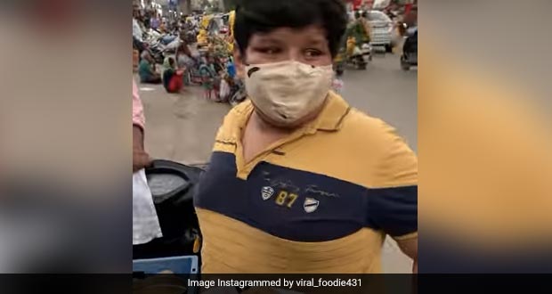 Watch: This 14-Year-Old Food Vendor From Ahmedabad Moves Internet With His Story