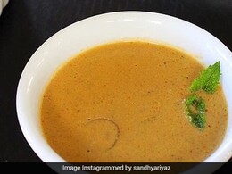 This Onion Salan Recipe Is Perfect To Pair Up With All Your Biryanis