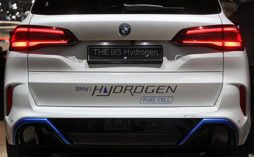 German Auto Giants Place Their Bets On Hydrogen Cars