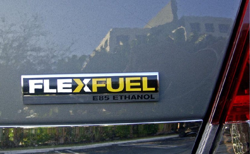 Union Minister Nitin Gadkari To Make Flex Engines Running On Multiple Fuels Mandatory