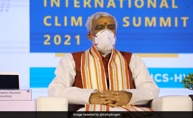 Those Living Between Himalayas, Indian Ocean Are Hindus: Union Minister