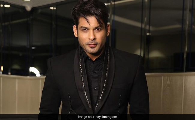 Pratyusha Banerjee's Father Reveals Sidharth Shukla Stayed In Touch, Sent Money During Lockdown