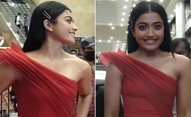 रेड गाउन में रश्मिका मंदाना ने हंसते हुए दिखाई ग्लैमरस अदाएं, नीना गुप्ता ने यूं दिया रिएक्शन...देखें Video