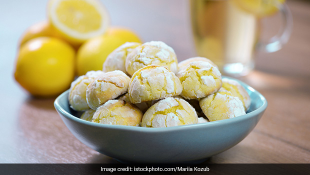 10 Tasty And Healthy Snacks That Deserve A Seat On Your Road Trip