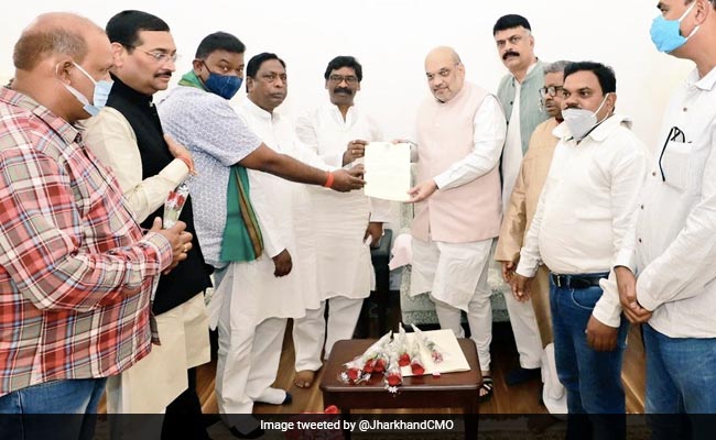 Jharkhand All-Party Delegation Meets Amit Shah, Seeks Caste-Based Census