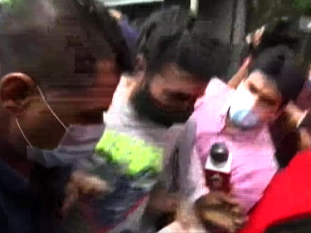 Raj Kundra Walks Out Of Mumbai Jail After 2 Months In Porn Films Case