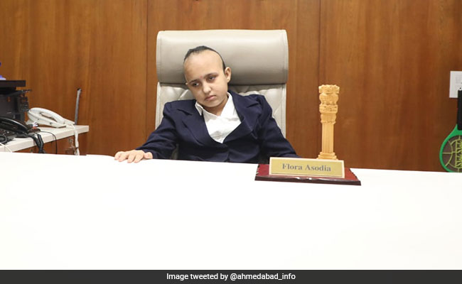 Gujarat Girl, 11, Suffering From Brain Tumour, Made Collector For A Day