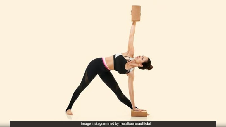 बॉडी पोस्चर में सुधार से लेकर तनाव दूर करने तक, जानें त्रिकोणासन के कई फायदे