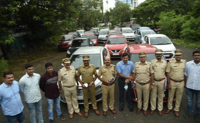 25 कारों को गिरवी रखने से मिली रकम से दुबई भागने वाला था शातिर चोर, पुलिस ने दबोचा