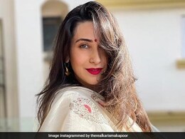 Karisma Kapoor Enjoys A Comforting Mutton Curry For Dinner, Here's How You Can Too