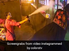 सपना चौधरी ने अर्शी खान के चेहरे पर छिड़का मच्छर मारने वाला स्प्रे, आवाम की चहेती का यूं आया रिएक्शन