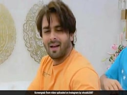 Dipika Kakar के पति ने बादशाह के 'बावला' सॉन्ग पर किया जोरदार डांस, बार-बार देखा जा रहा Video Dipika Kakar के पति ने बादशाह के 'बावला' सॉन्ग पर किया जोरदार डांस, बार-बार देखा जा रहा Video