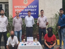 फाइव स्टार होटल का शेफ चेन स्नैचिंग में गिरफ्तार, वर्किंग वूमेन को इस तरकीब से बनाता था शिकार फाइव स्टार होटल का शेफ चेन स्नैचिंग में गिरफ्तार, वर्किंग वूमेन को इस तरकीब से बनाता था शिकार