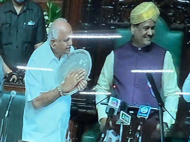 Lok Sabha Speaker Addresses Karnataka Assembly, Congress Boycotts Session