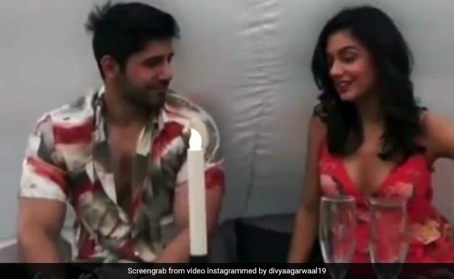 Divya Agarwal को बॉयफ्रेंड वरुण सूद ने दिया प्यारा सा सरप्राइज, कैंडल लाइट डिनर का वीडियो हुआ वायरल
