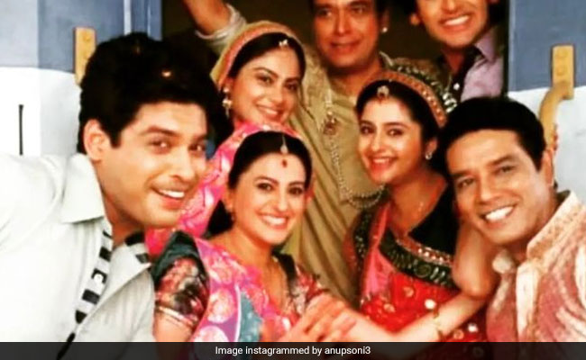 "Unbelievable," Writes Sidharth Shukla's <I>Balika Vadhu</i> Co-Star Anup Soni