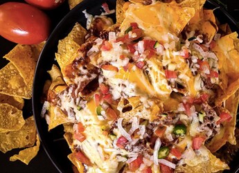 Turn Your Leftover Roti Into Delicious, Cheesy Nachos With This Easy Recipe Turn Your Leftover Roti Into Delicious, Cheesy Nachos With This Easy Recipe