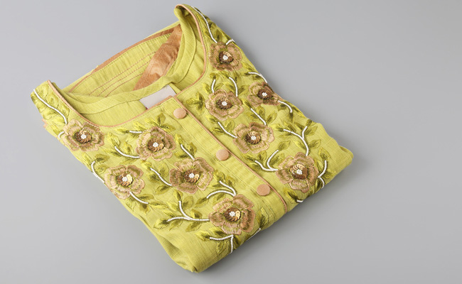 Look Your Ethnic Best With These Dreamy Chikankari Kurtas