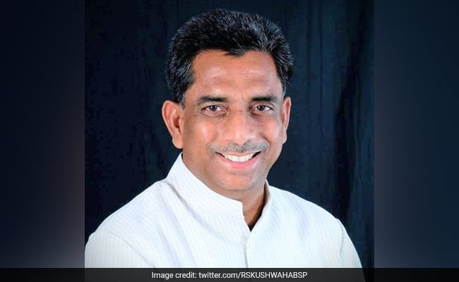 BSP Leader RS Kushwaha Meets Akhilesh Yadav Triggering Defection Rumours
