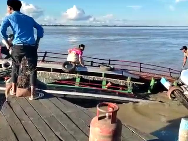 2 Boats With 100 Passengers Collide In Brahmaputra In Assam, Many Missing