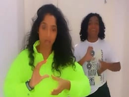 जैमी लीवर ने किया दिलजीत दोसांझ के गाने ‘लवर’ पर धमाकेदार डांस, देखें वायरल Video जैमी लीवर ने किया दिलजीत दोसांझ के गाने ‘लवर’ पर धमाकेदार डांस, देखें वायरल Video