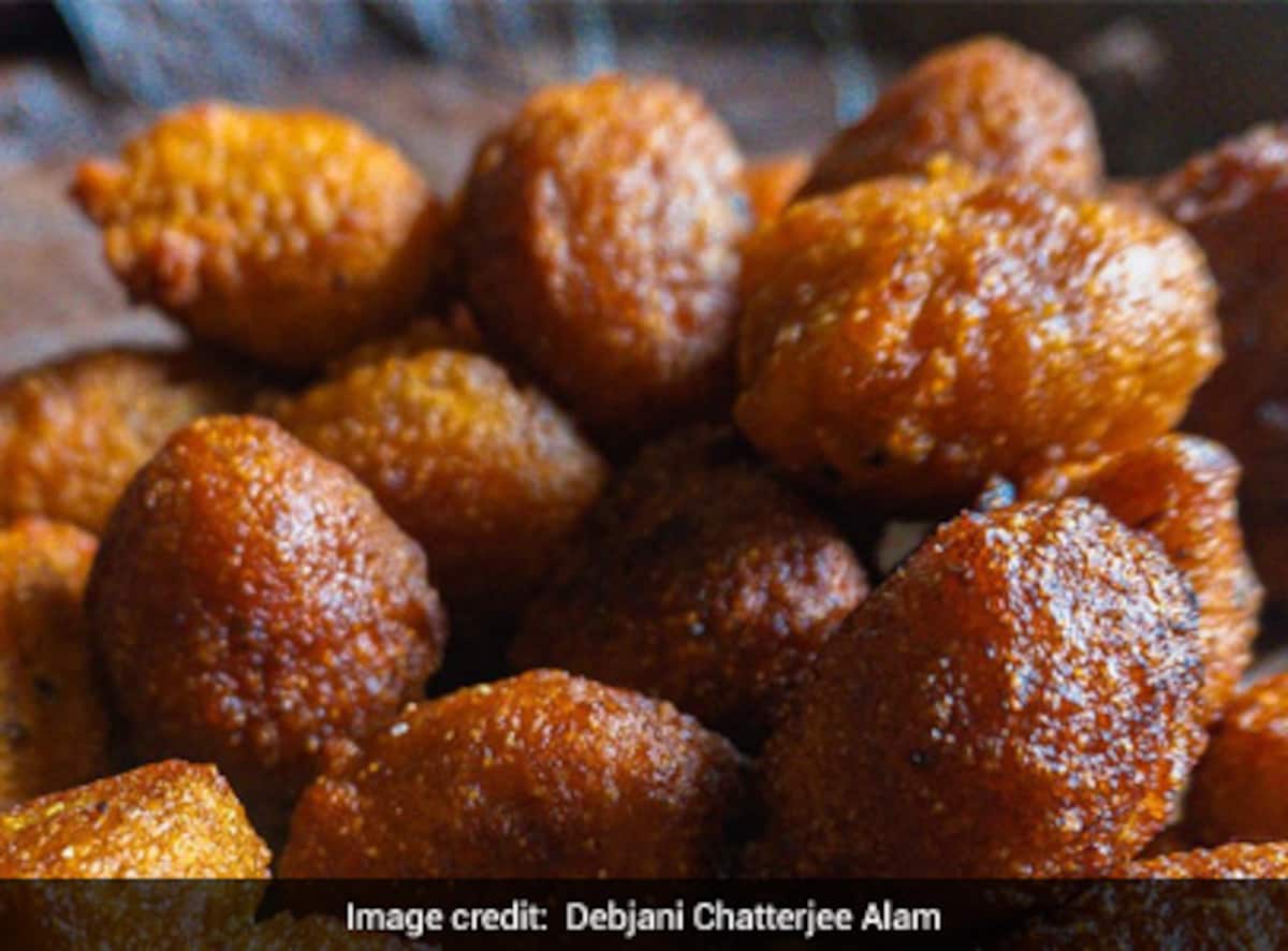 Taal-er Bora Recipe: This Sugar Palm Fritter From Bengal ...