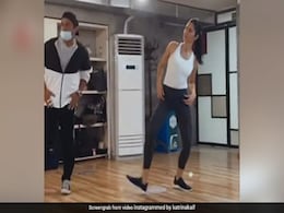 Katrina Kaif तुर्की में सीख रही हैं डांस के नए स्टेप, शेयर किया खूबसूरत Video Katrina Kaif तुर्की में सीख रही हैं डांस के नए स्टेप, शेयर किया खूबसूरत Video