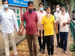 सेना के अफसरों से धोखाधड़ी करके 1.15 करोड़ रुपये ठगे, चार आरोपी गिरफ्तार सेना के अफसरों से धोखाधड़ी करके 1.15 करोड़ रुपये ठगे, चार आरोपी गिरफ्तार