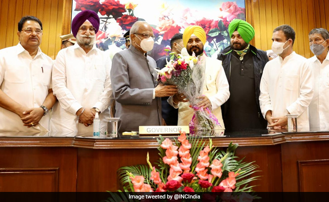 Charanjit Channi Sworn In As Punjab Chief Minister, Rahul Gandhi Attends