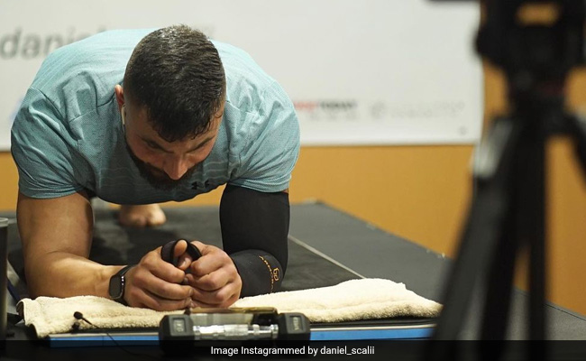 Australian Man Sets World Record With Staggering 9-Hour Plank