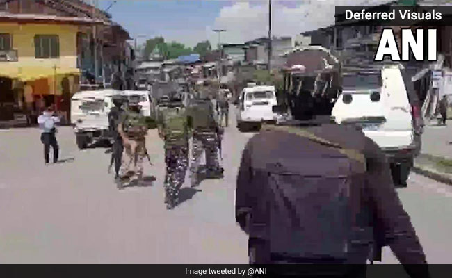 Grenade Attack In Jammu And Kashmir's Pulwama, 4 Civilians Injured