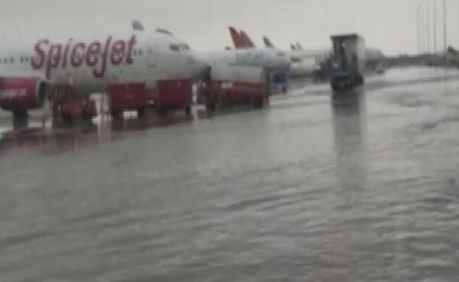 Disaster Management Body's Ex-Official Suggests "Flood Audit" Of All Airports
