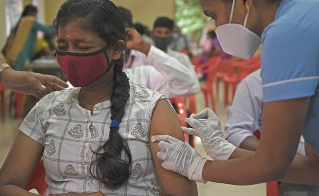 10,000 Camps, 20 Lakh Doses: Tamil Nadu's Ambitious Sunday Vaccine Drive