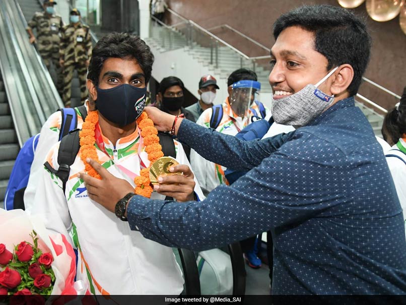 Tokyo Paralympics: India's History-Making Paralympians Return To Rousing Reception