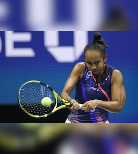 Superstitions Keep Leylah Annie Fernandezs Dad/Coach From US Open