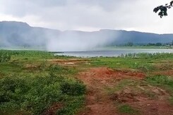 Watch: Stunning Water Spout In Madhya Pradesh Appears To Touch The Sky Watch: Stunning Water Spout In Madhya Pradesh Appears To Touch The Sky