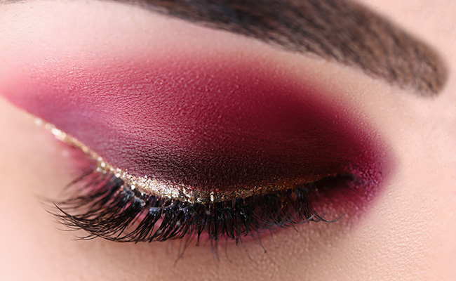 Dabble In These Glitter Liners For A Shimmery Eye Makeup Look