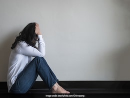 World Suicide Prevention Day: युवाओं में किन कारणों से बढ़ रहे हैं आत्महत्या के मामले, जानें सुसाइड से बचाव के 5 तरीके World Suicide Prevention Day: युवाओं में किन कारणों से बढ़ रहे हैं आत्महत्या के मामले, जानें सुसाइड से बचाव के 5 तरीके
