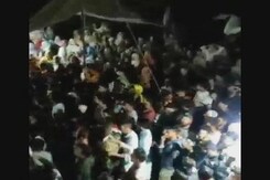 Thousands Attend Funeral Of Cop Killed In Action In Jammu And Kashmir Thousands Attend Funeral Of Cop Killed In Action In Jammu And Kashmir