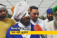 किसान और सरकार के बीच बातचीत नाकामयाब, प्रदर्शनकारियों ने कहा, 'हम नहीं झुकेंगे' किसान और सरकार के बीच बातचीत नाकामयाब, प्रदर्शनकारियों ने कहा, 'हम नहीं झुकेंगे'