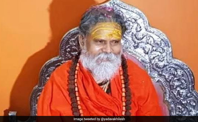 Was Threatened Over "Morphed Image With Woman", Seer Narendra Giri Wrote