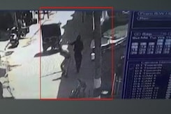 CCTV Shows Terrorist Firing At Srinagar Cop, He Died In Line Of Duty CCTV Shows Terrorist Firing At Srinagar Cop, He Died In Line Of Duty