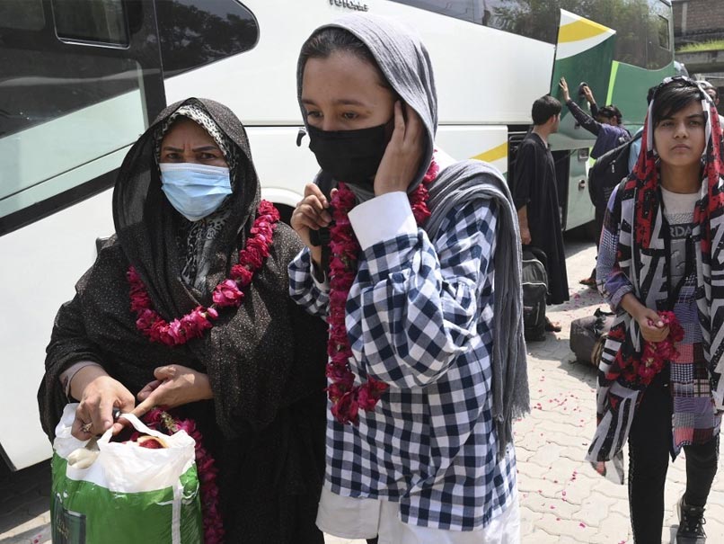 Afghanistan Girls Football Team Flees To Pakistan Afghanistan Girls Football Team Flees To Pakistan