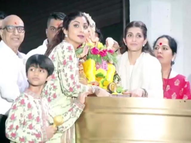 Shilpa Shetty Bids Adieu To Ganpati
