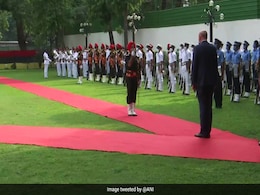 Australian Defence Minister Accorded Guard Of Honour At Vigyan Bhawan Australian Defence Minister Accorded Guard Of Honour At Vigyan Bhawan