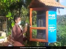 In This Kerala Village, Books Are Available For Free To Read In Roadside Nests In This Kerala Village, Books Are Available For Free To Read In Roadside Nests