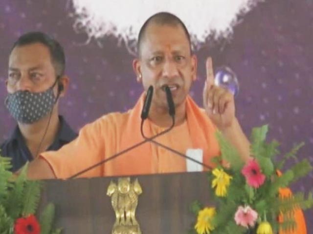 CM योगी ने पश्चिमी UP में की पहली चुनावी सभा, छाया रहा 'मुजफ्फरनगर दंगा'